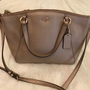 Coach pebbled leather Kelsey mini crossbody